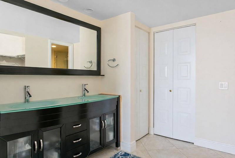 1010 S Ocean Boulevard 602 Property Photo 10