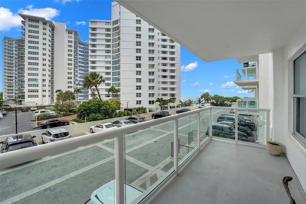 3550 Galt Ocean Drive 208 Property Photo 27