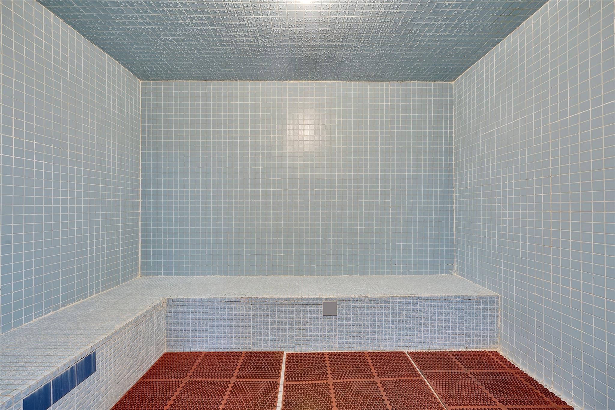 7041 Environ Boulevard 326 Property Photo 21