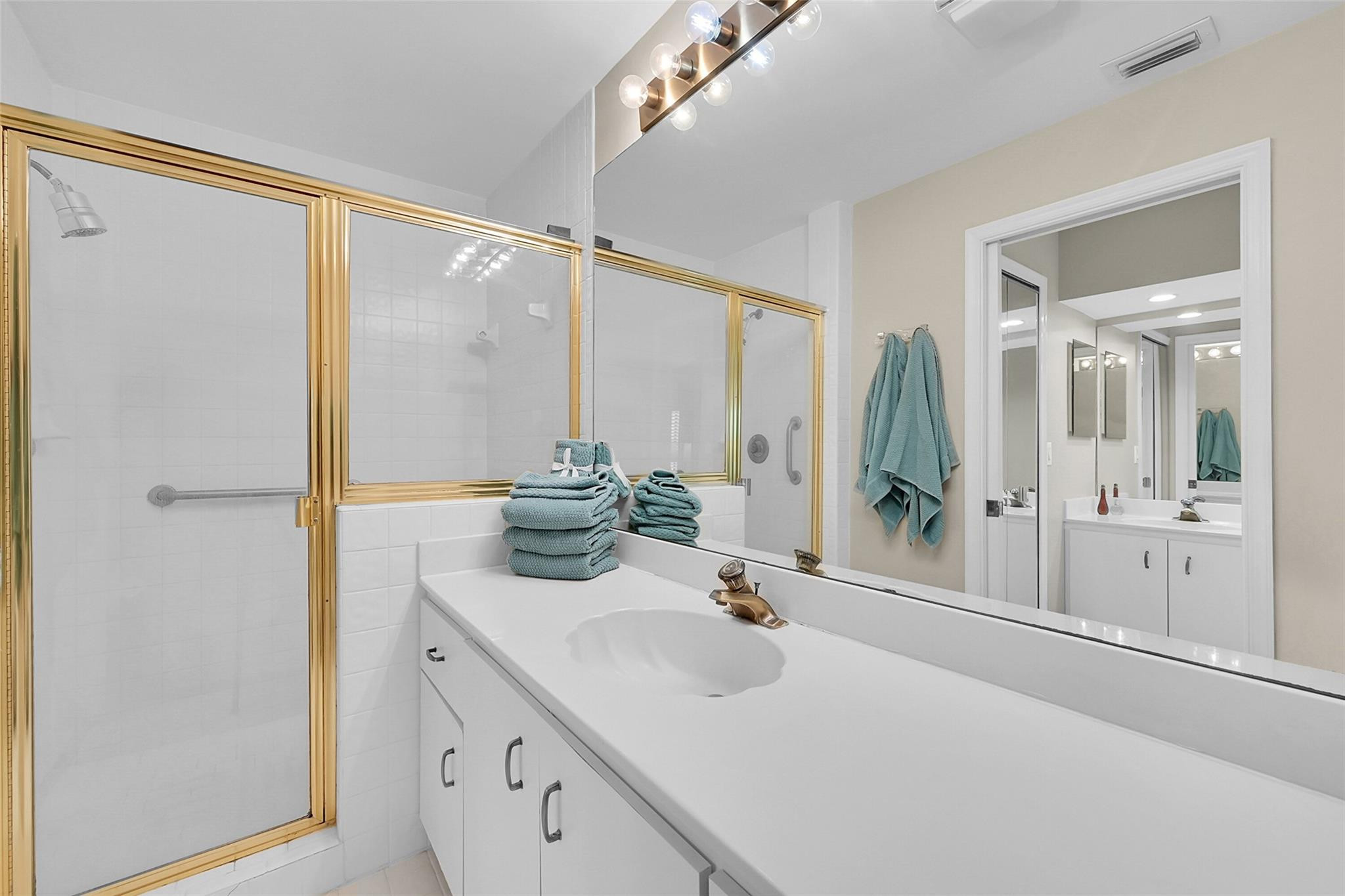 8049 Aberdeen Drive 101 Property Photo 21