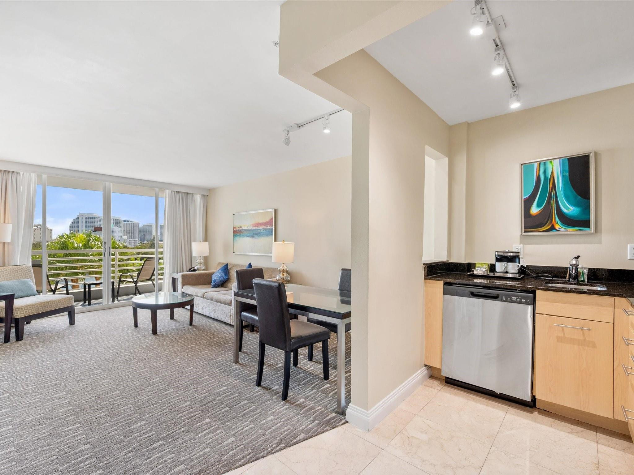 2670 E Sunrise Boulevard 524 Property Photo 13