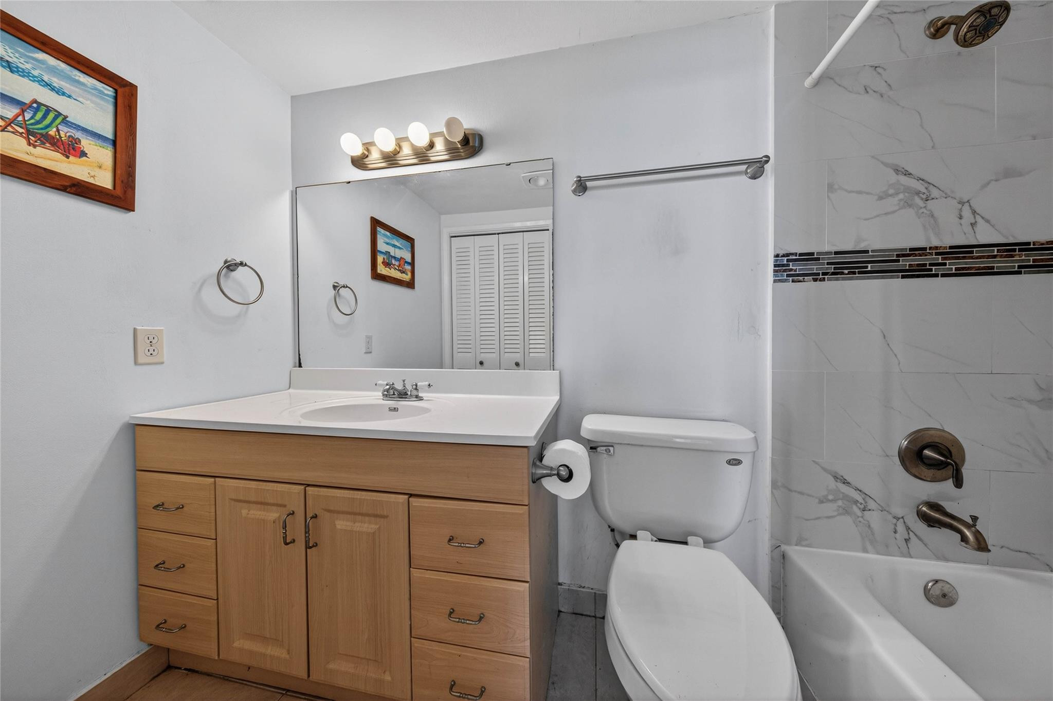 4400 Hillcrest Drive 704 Property Photo 16