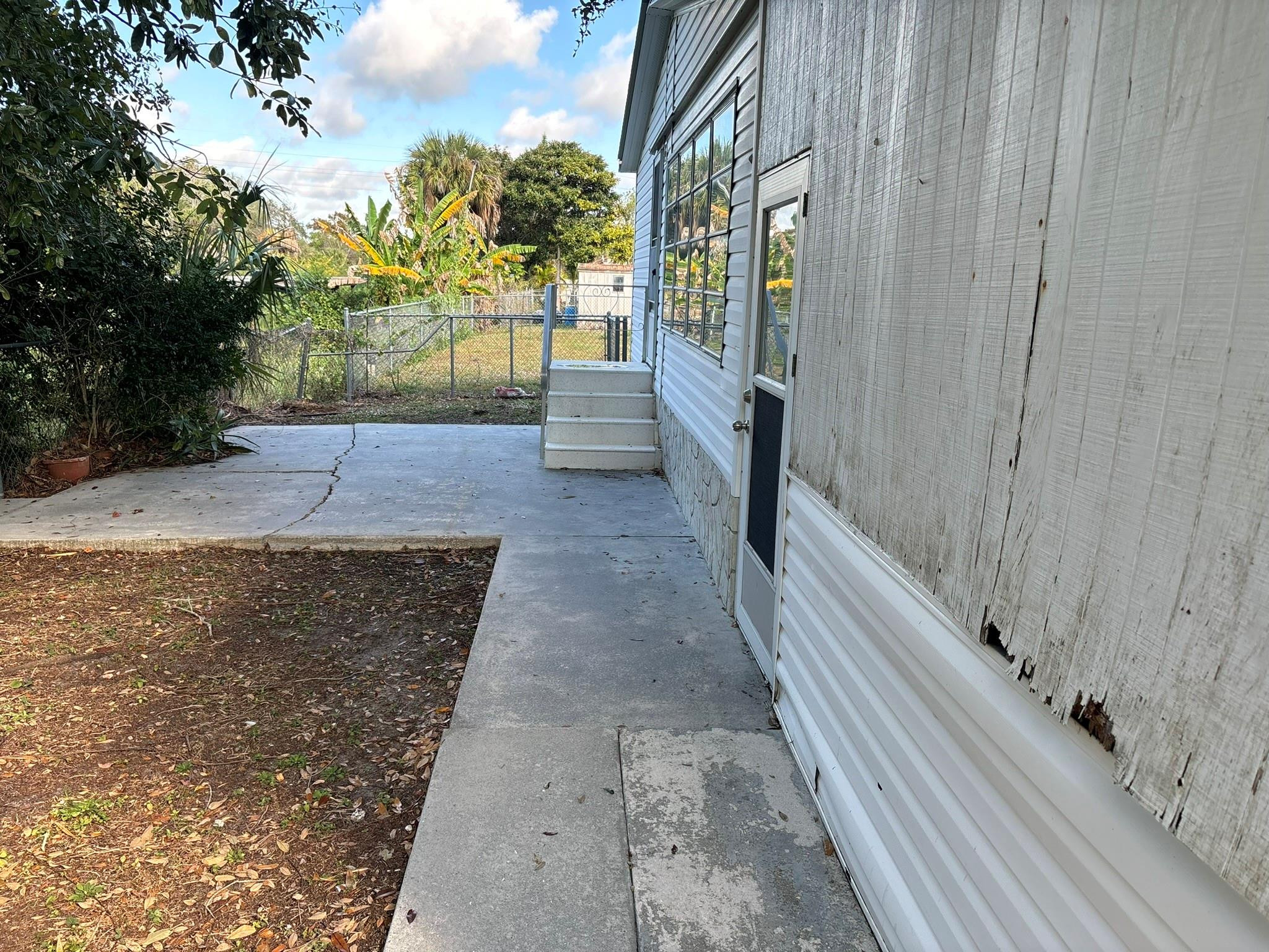 111 Ne 8th Avenue Property Photo 27
