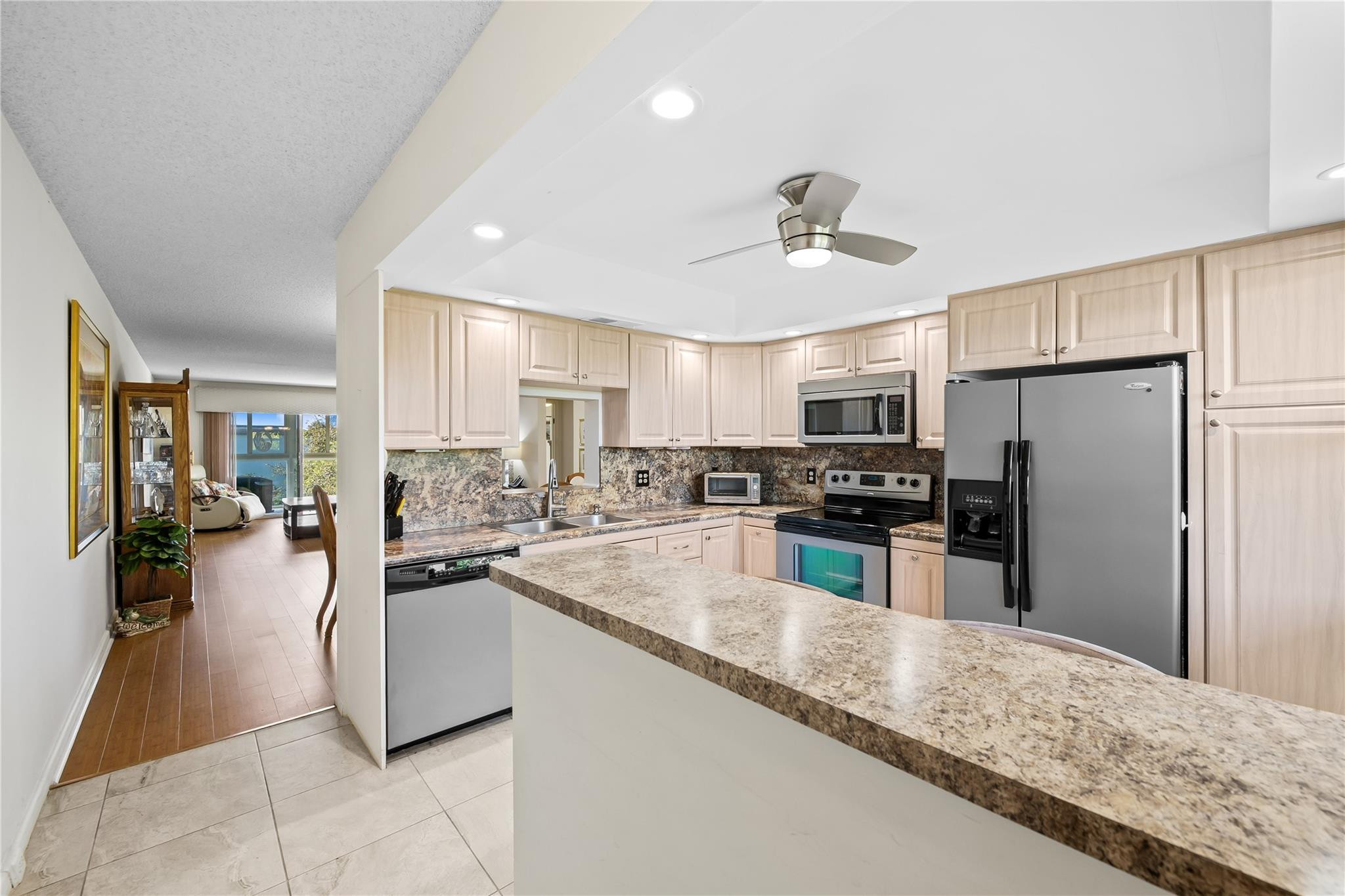 3501 Bimini Lane D4 Property Photo 6