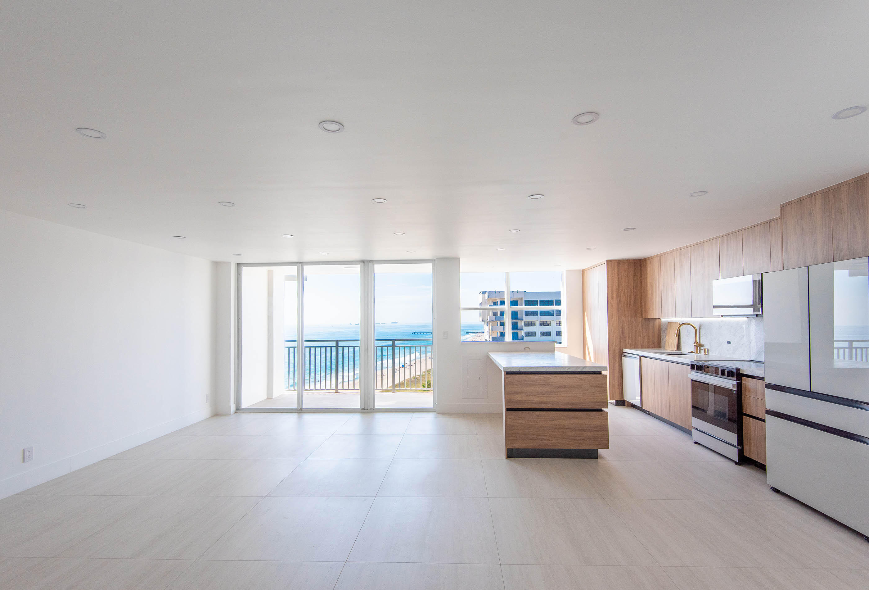5200 N Ocean Boulevard 1503 Property Photo 3