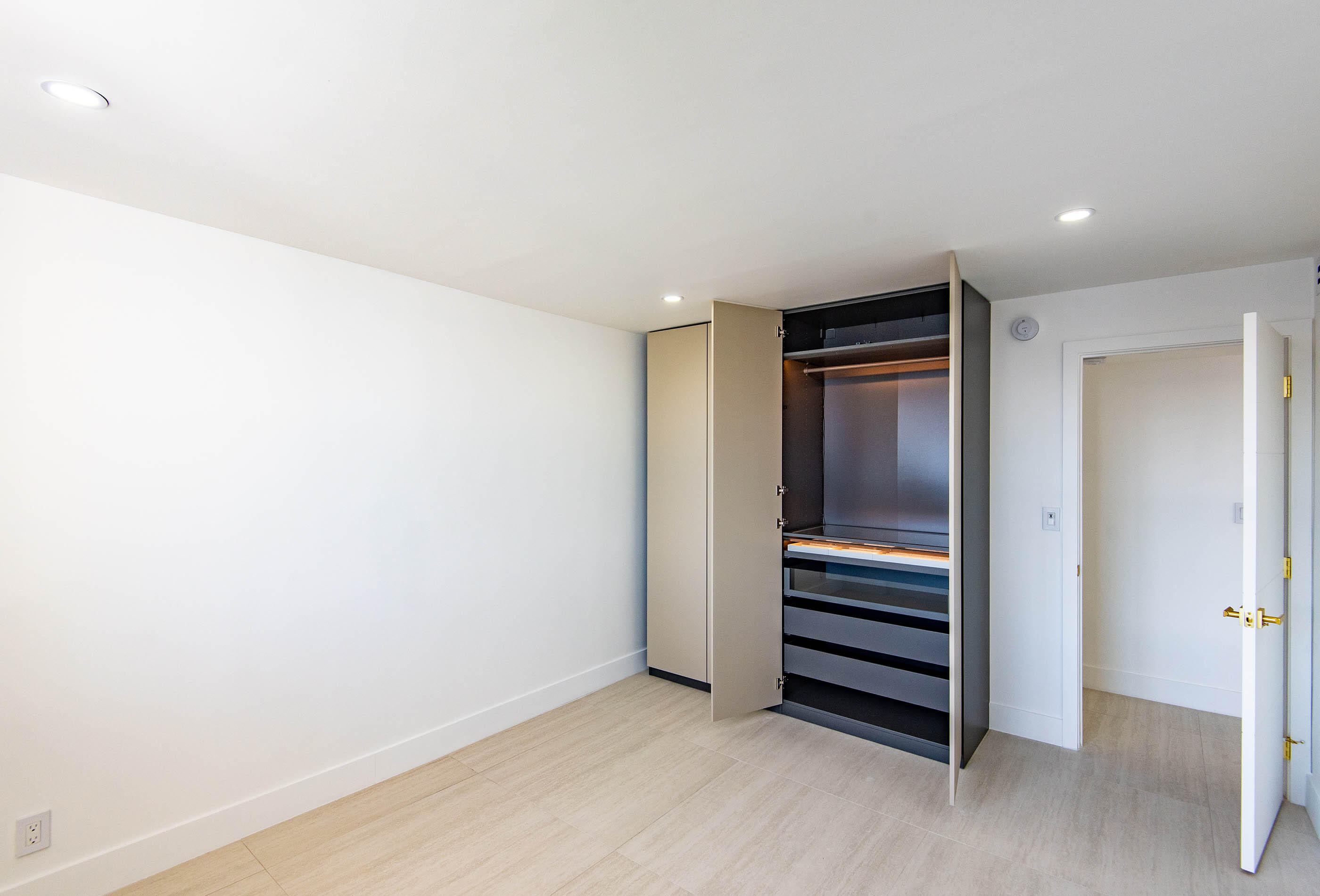 5200 N Ocean Boulevard 1503 Property Photo 18