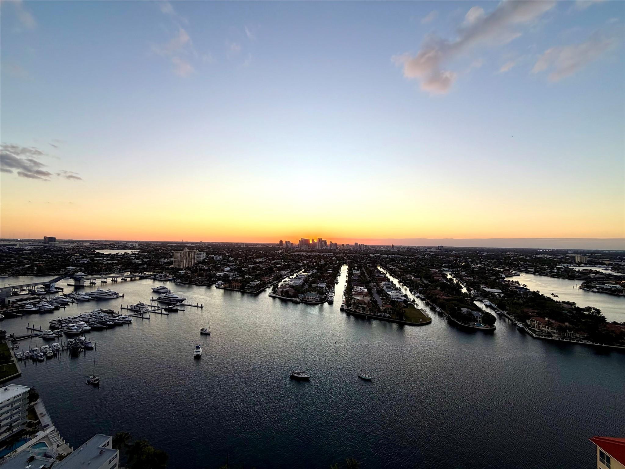 153 N Seabreeze Boulevard Ph 2601-s Property Photo 25