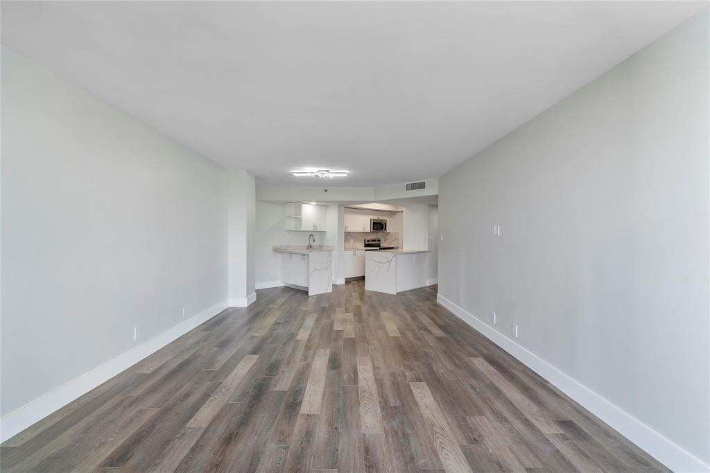 300 Three Islands Boulevard 306 Property Photo 7