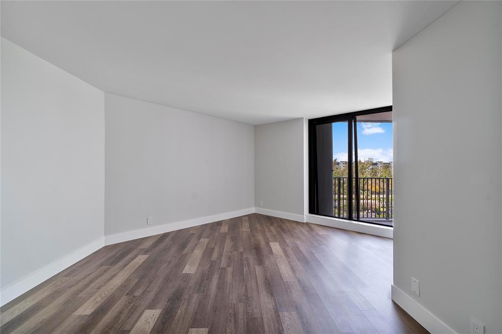 300 Three Islands Boulevard 306 Property Photo 16