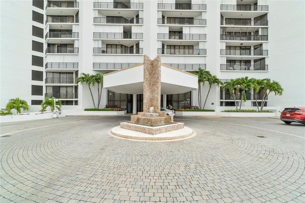 300 Three Islands Boulevard 306 Property Photo 32
