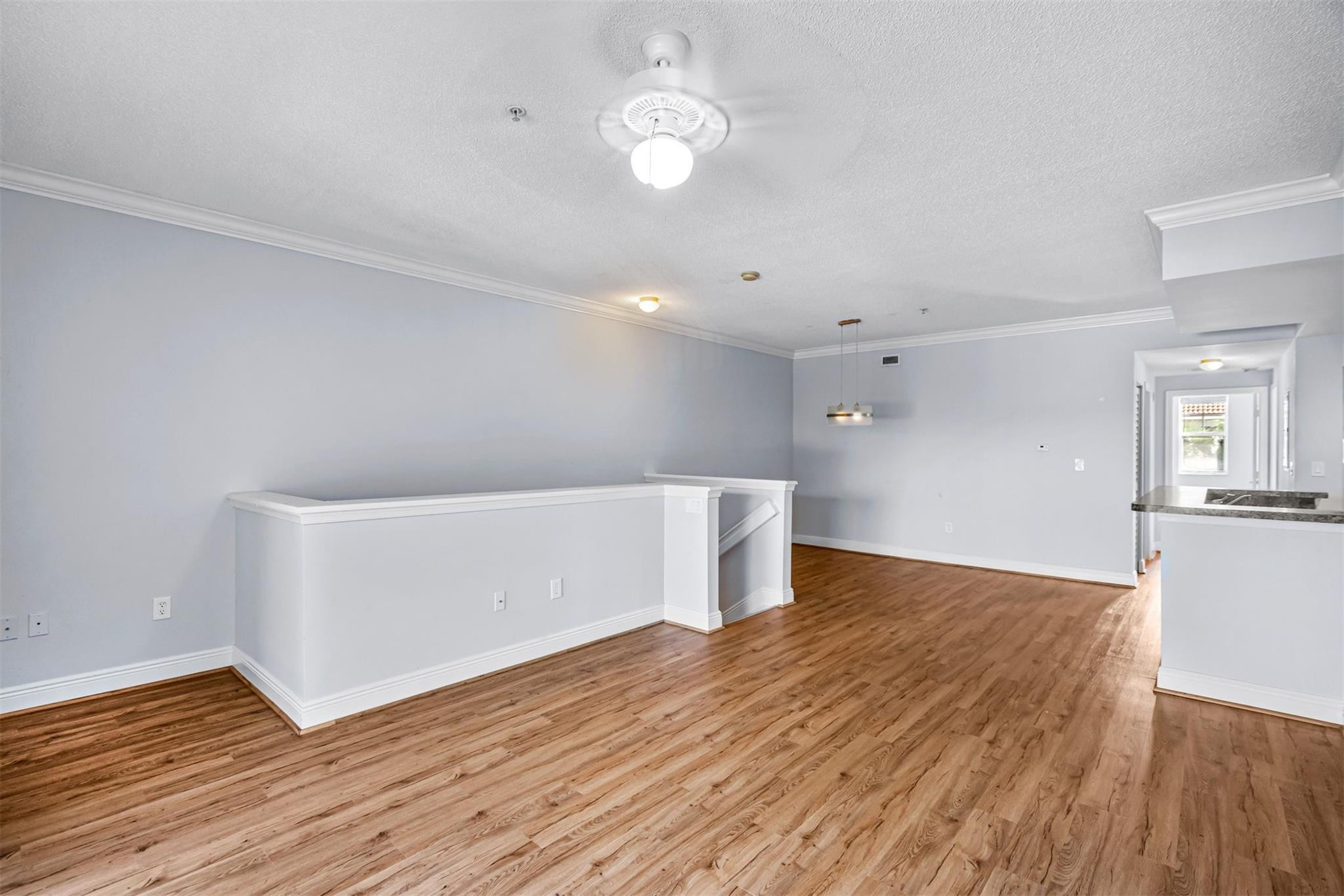 5880 W Sample Road 307 Property Photo 7