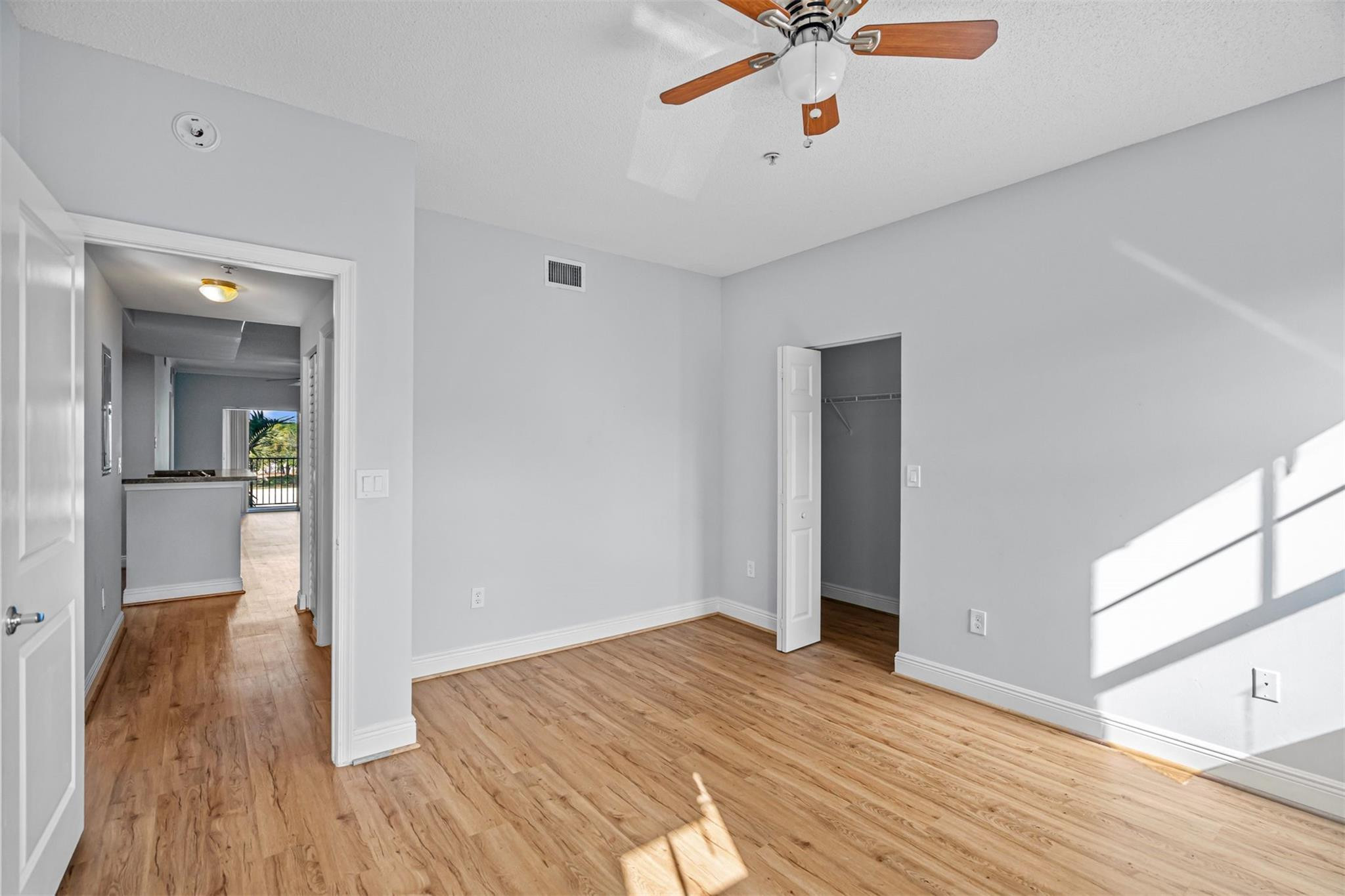 5880 W Sample Road 307 Property Photo 14