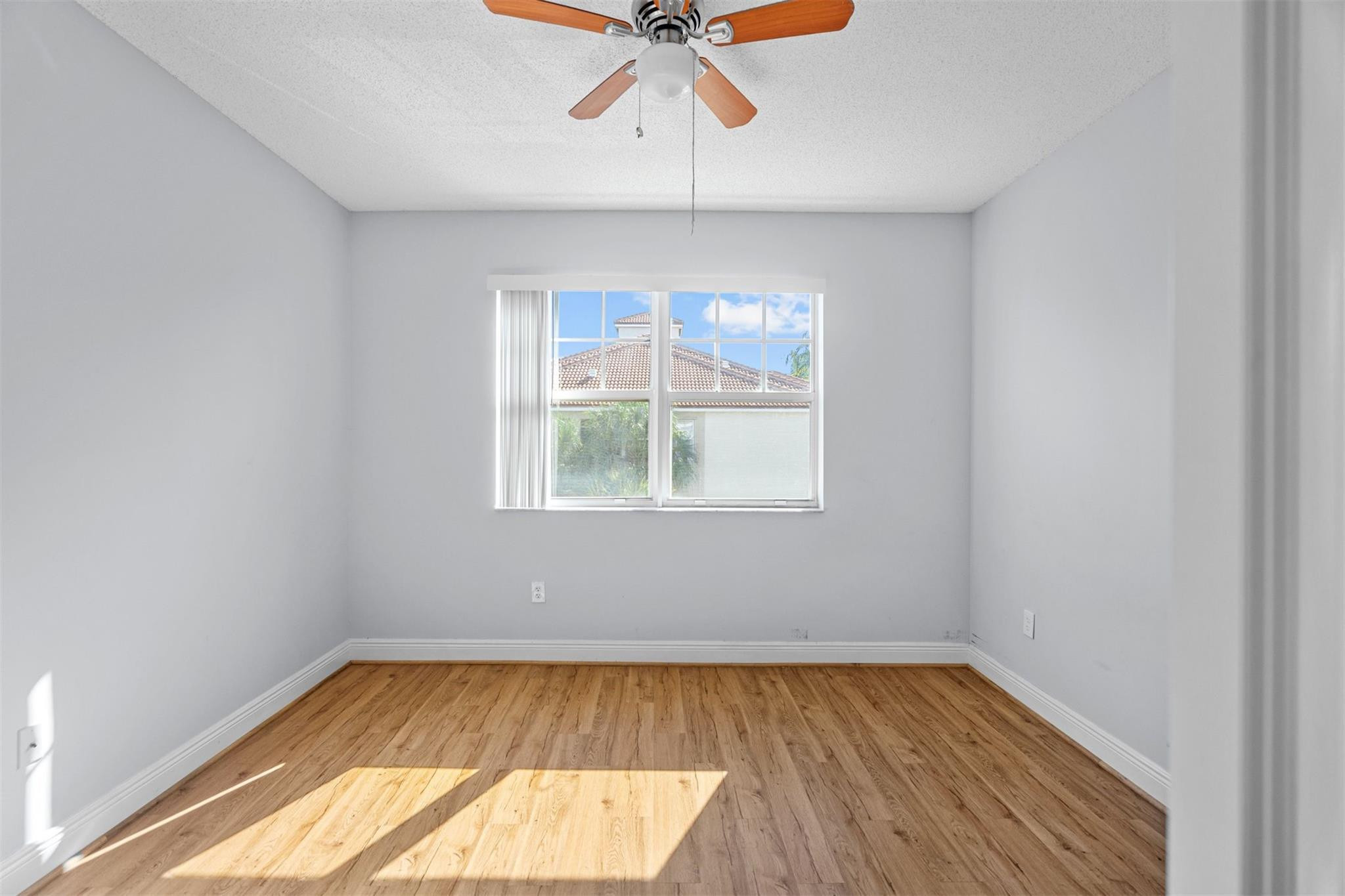 5880 W Sample Road 307 Property Photo 16