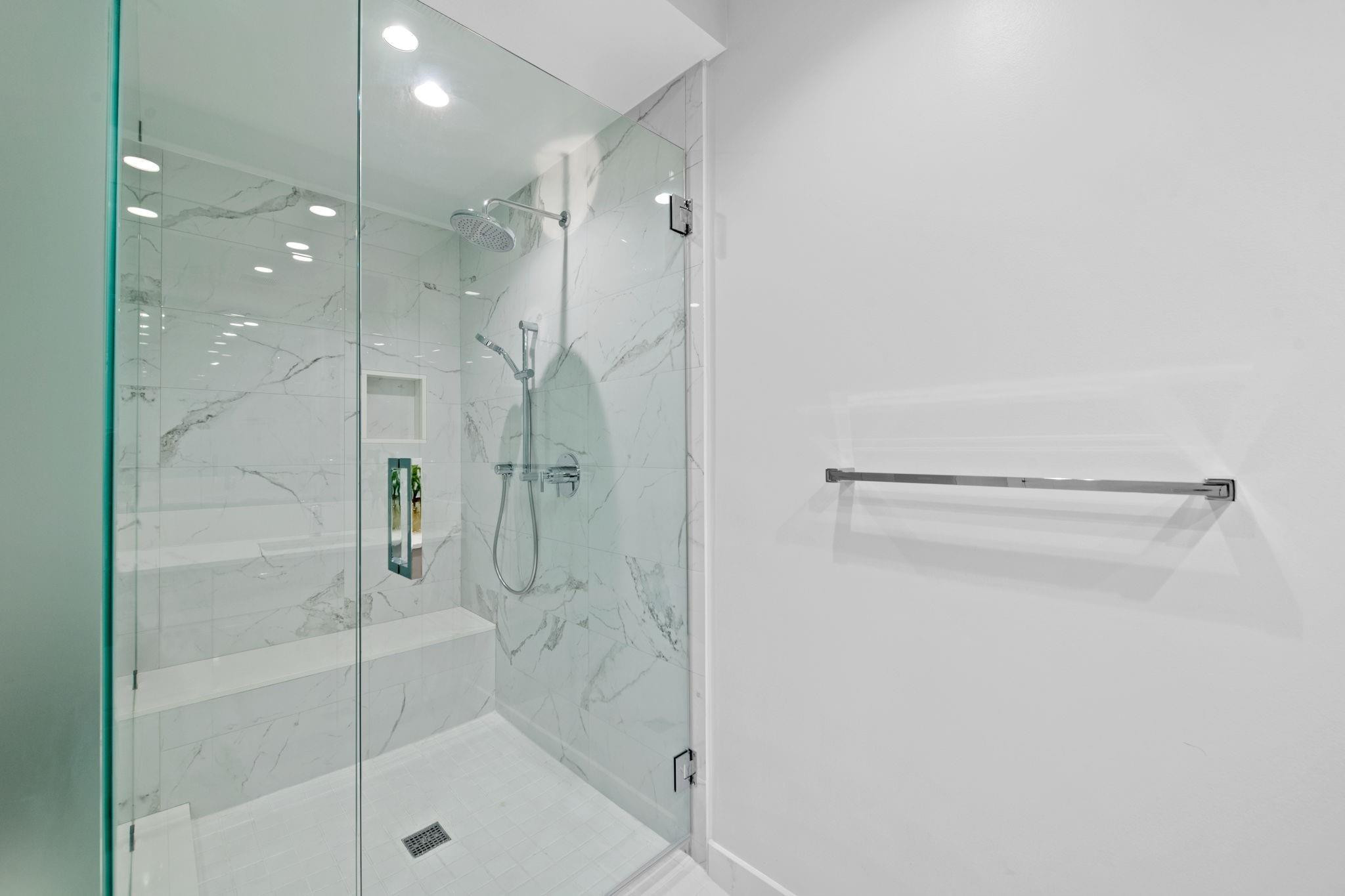 100 E Las Olas Boulevard 2404 Property Photo 22