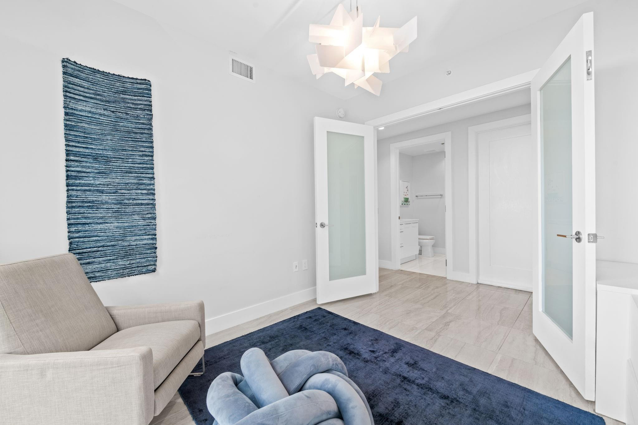 100 E Las Olas Boulevard 2404 Property Photo 28