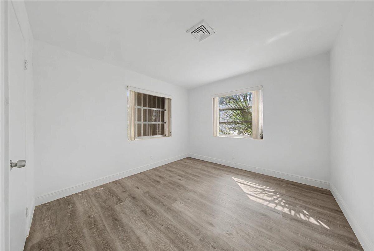 7730 W Lake Drive Property Photo 35