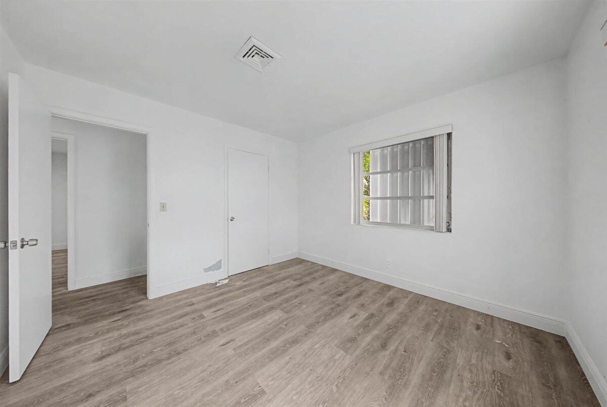 7730 W Lake Drive Property Photo 37