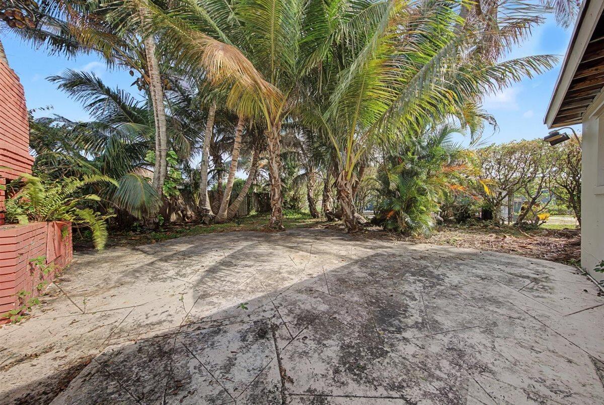 7730 W Lake Drive Property Photo 48