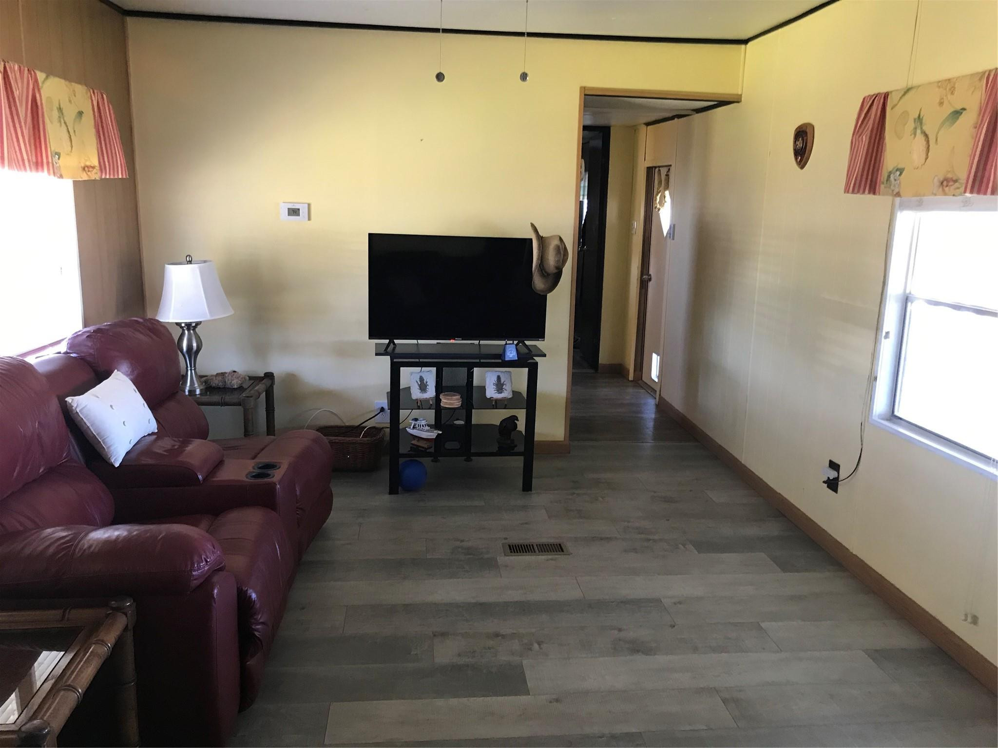 1379 Chobee Street Property Photo 5