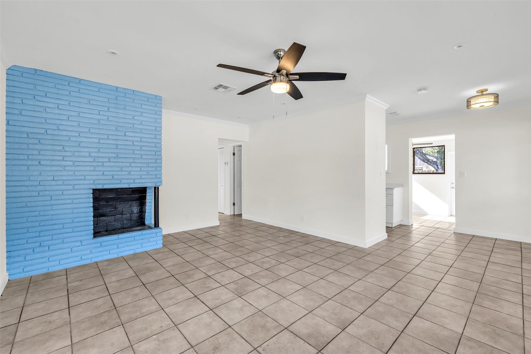 1317 Nw 7th Terrace Property Photo 5