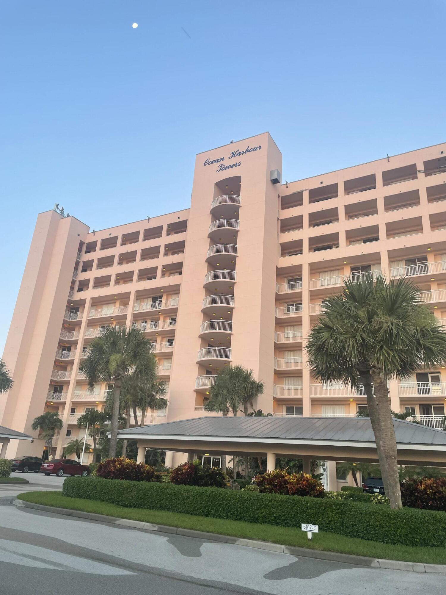 5167 N Highway A1a 201 Property Photo 1