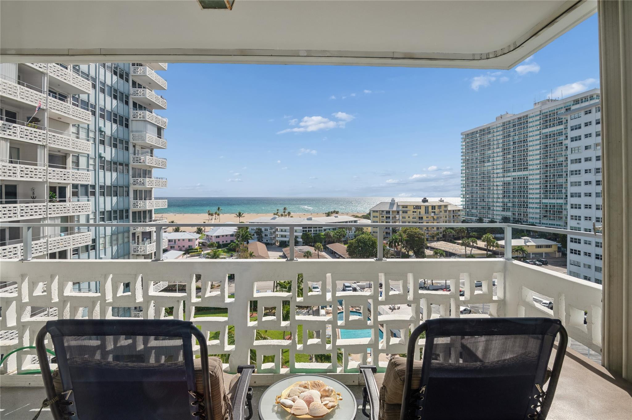 1900 S Ocean Drive 910 Property Photo 1
