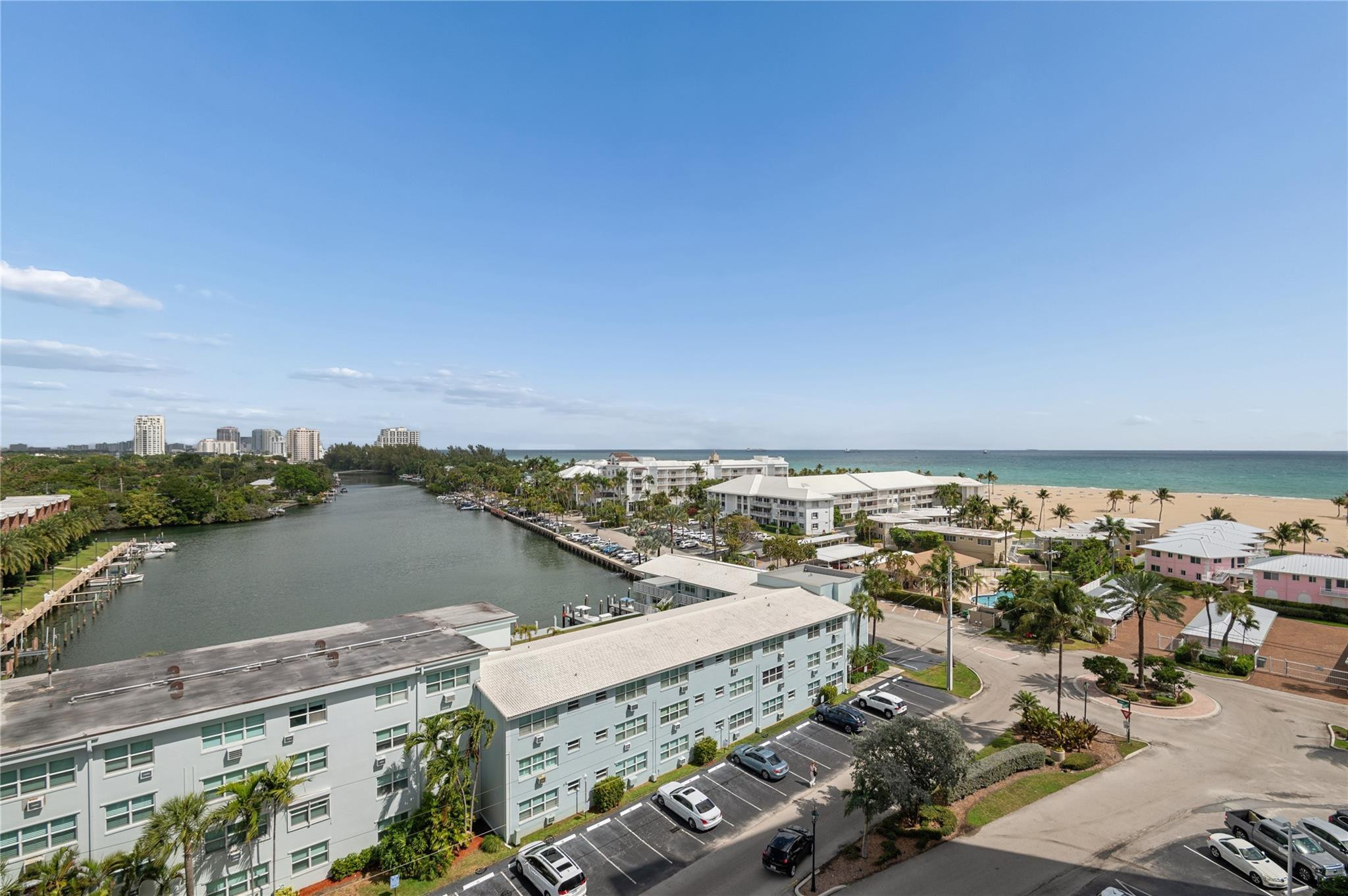 1900 S Ocean Drive 910 Property Photo 19