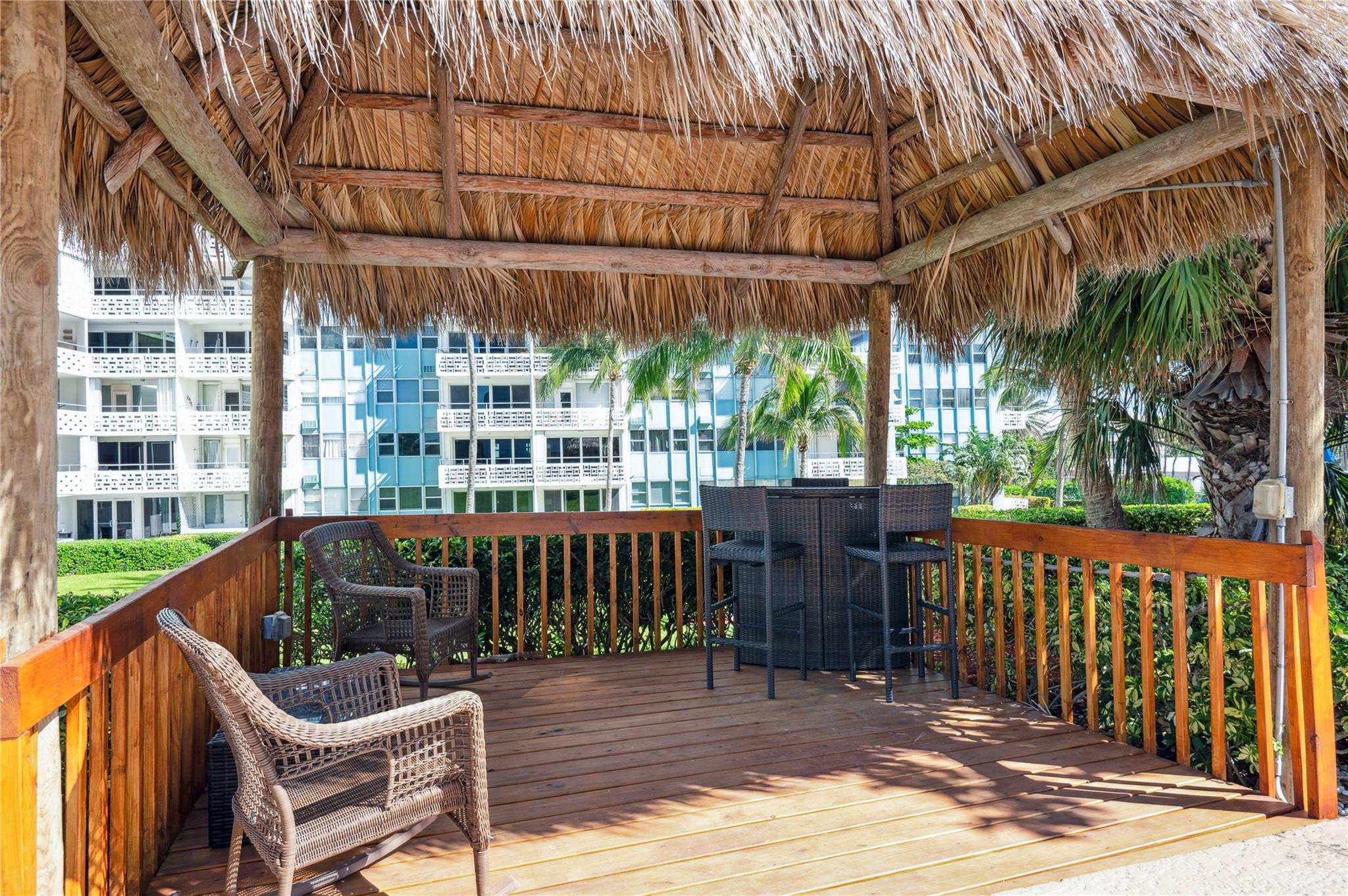 1900 S Ocean Drive 910 Property Photo 32