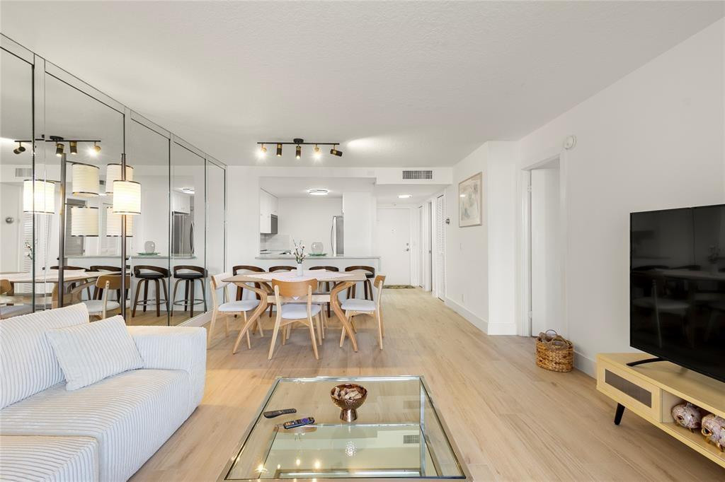 2000 S Ocean Boulevard 2p Property Photo 1