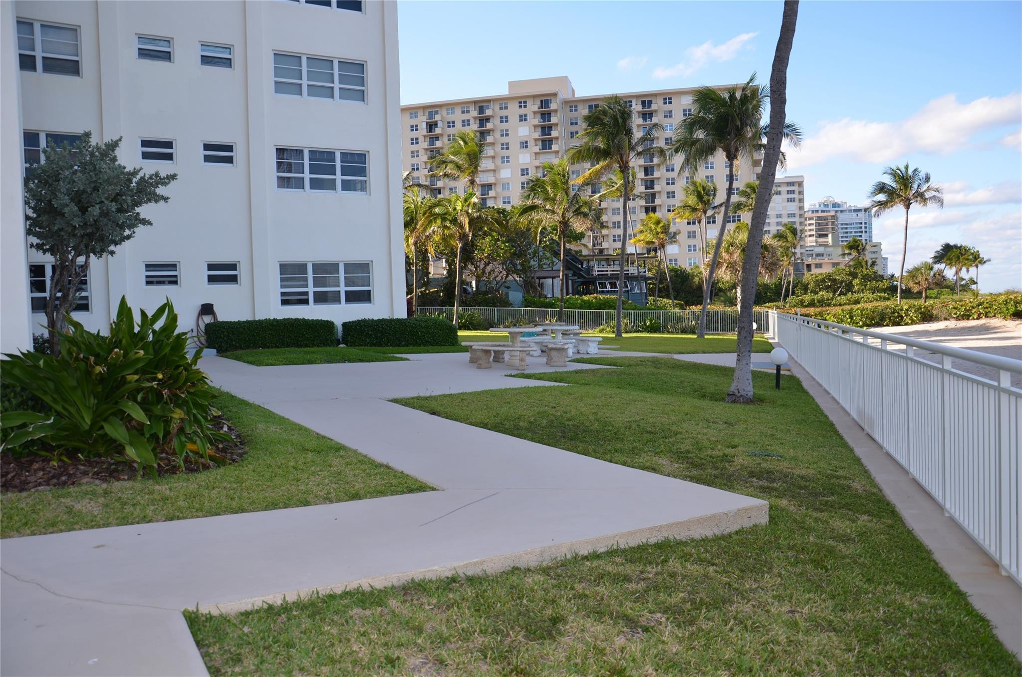 6000 N Ocean Boulevard 12c Property Photo 16