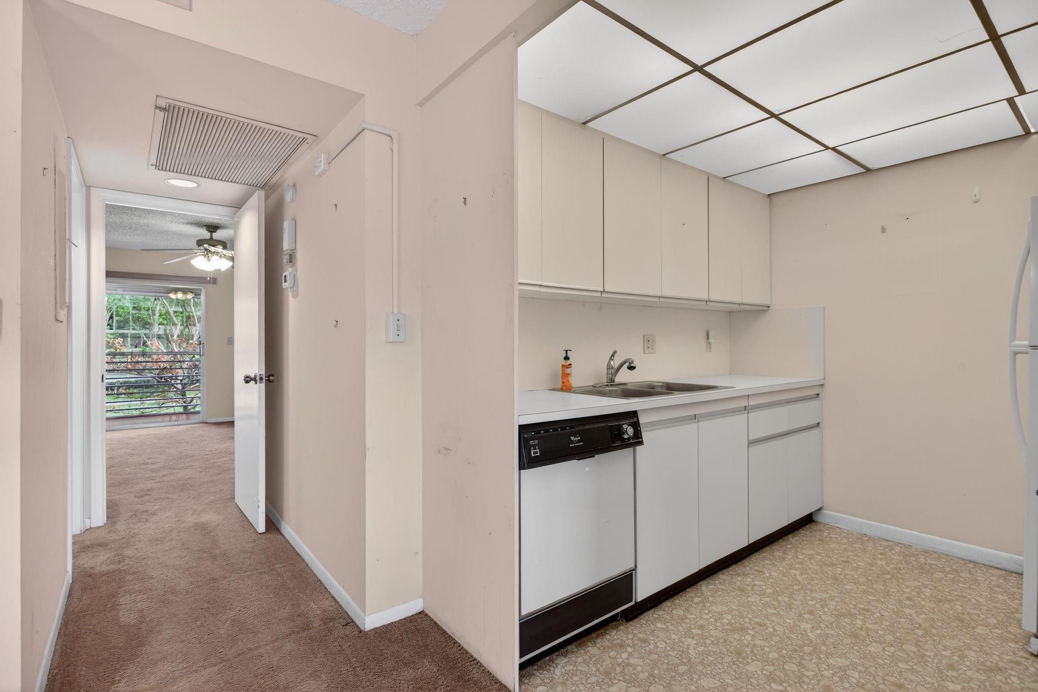 3404 Bimini Lane F2 Property Photo 5
