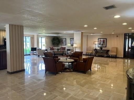 3031 N Ocean Boulevard 1205 Property Photo 17