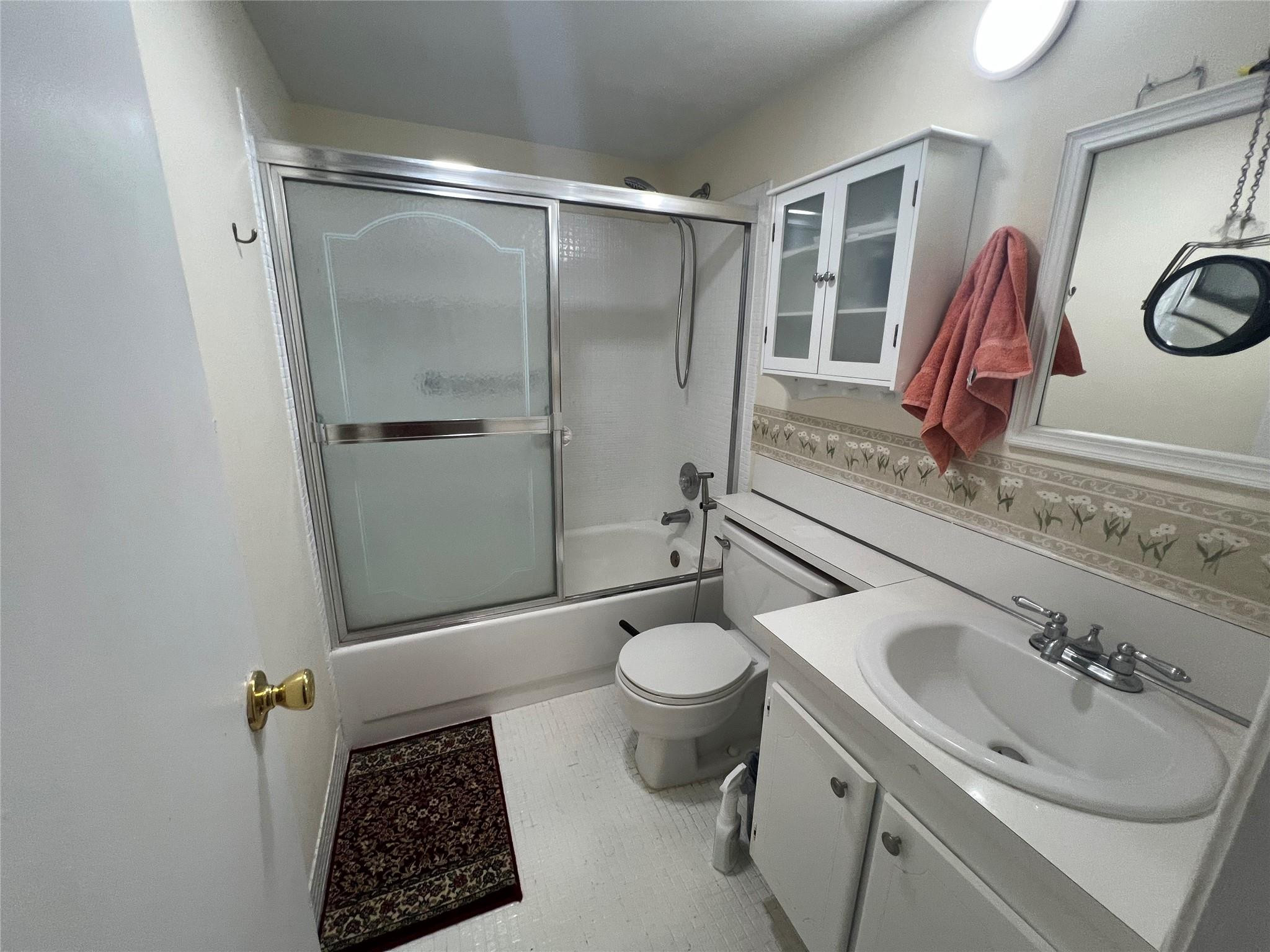 191 Markham I 191 Property Photo 8