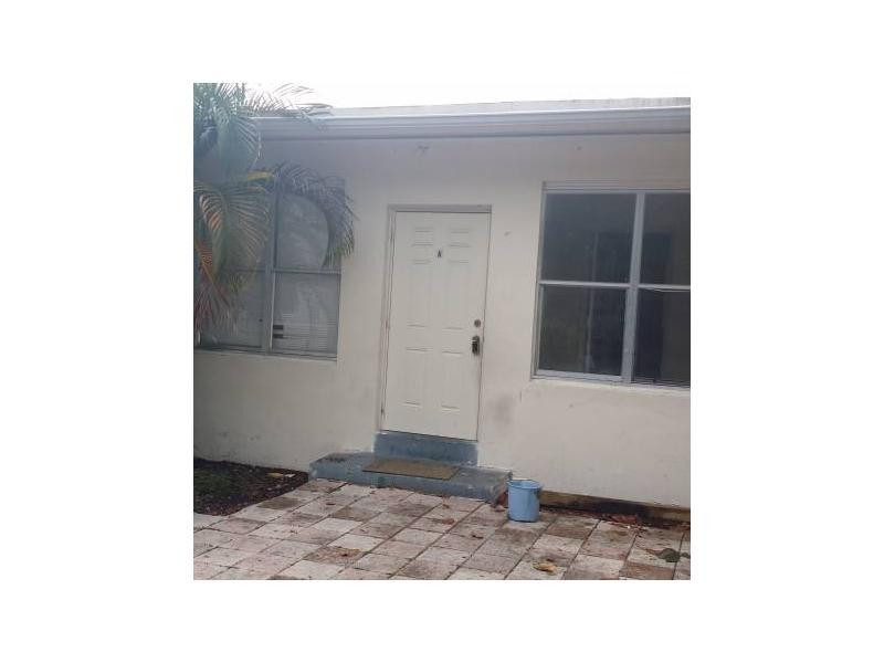1840 Lincoln A Property Photo 2