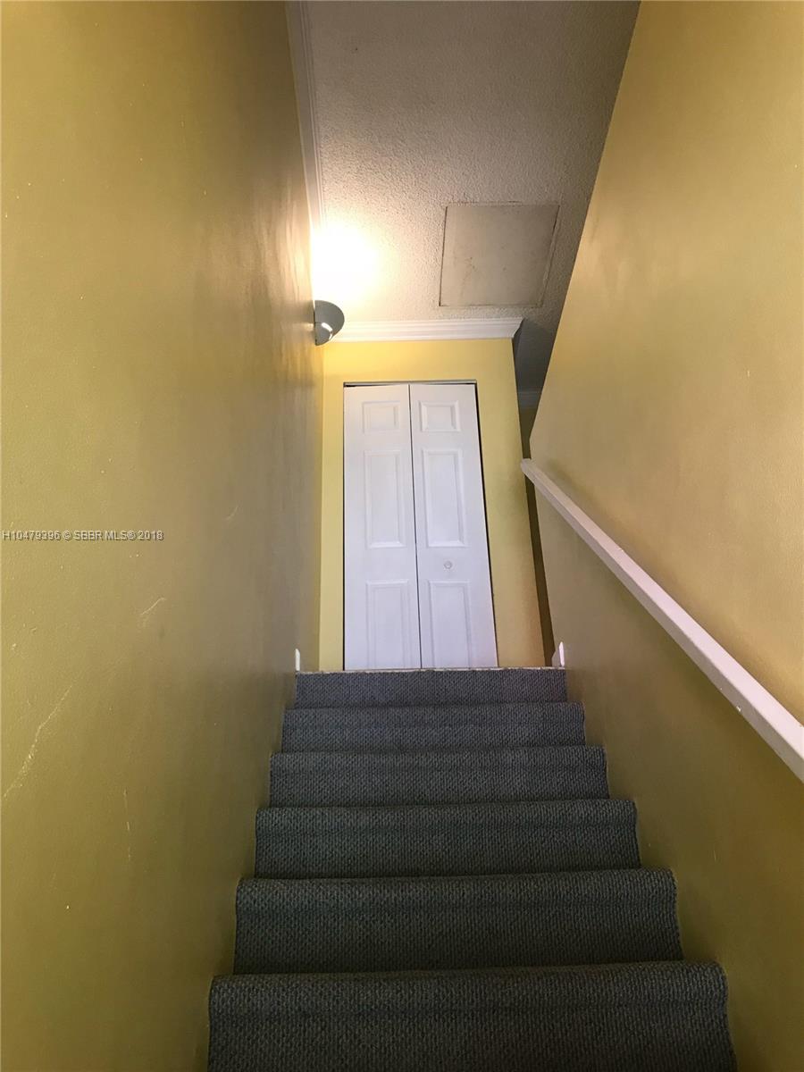 107 Gardens Dr 202 Property Photo 12