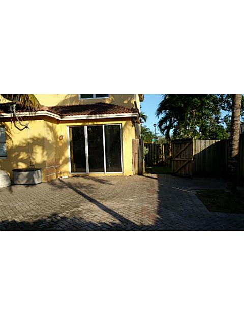 18801 Ne 2nd Ave 1014 Property Photo 6