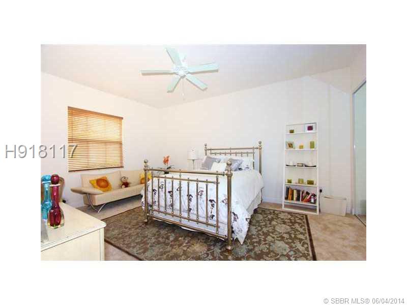 H918117 Property Photo 6
