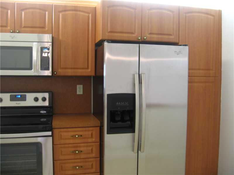 8940 S Hollybrook Bl 306 Property Photo 6