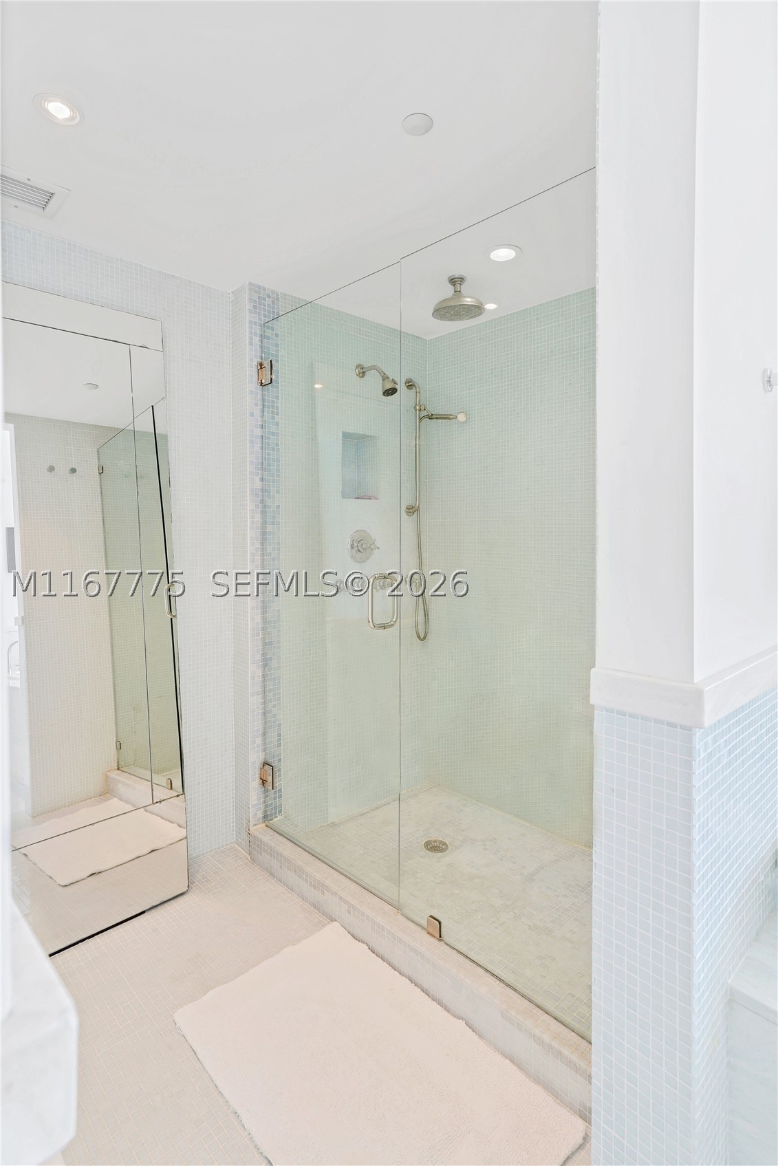 18911 Collins Ave 2705 Property Photo 39