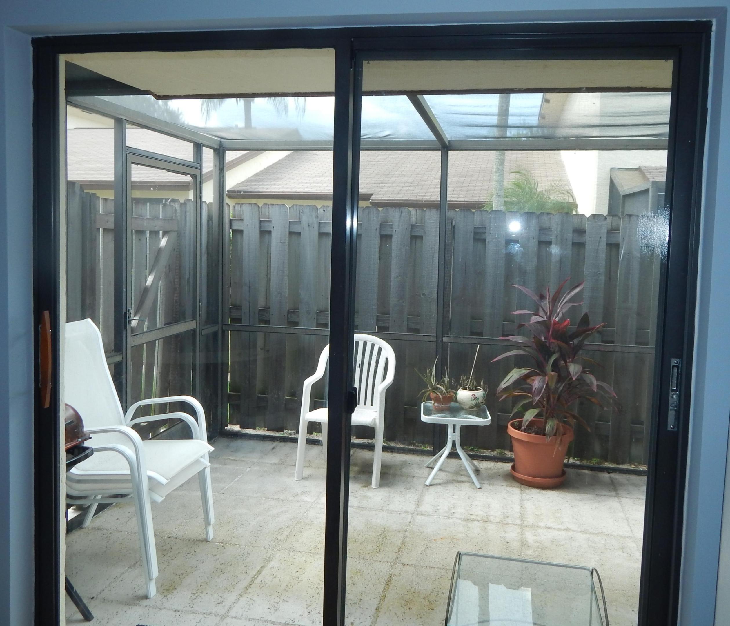 8071 Se Villa Circle Property Photo 2
