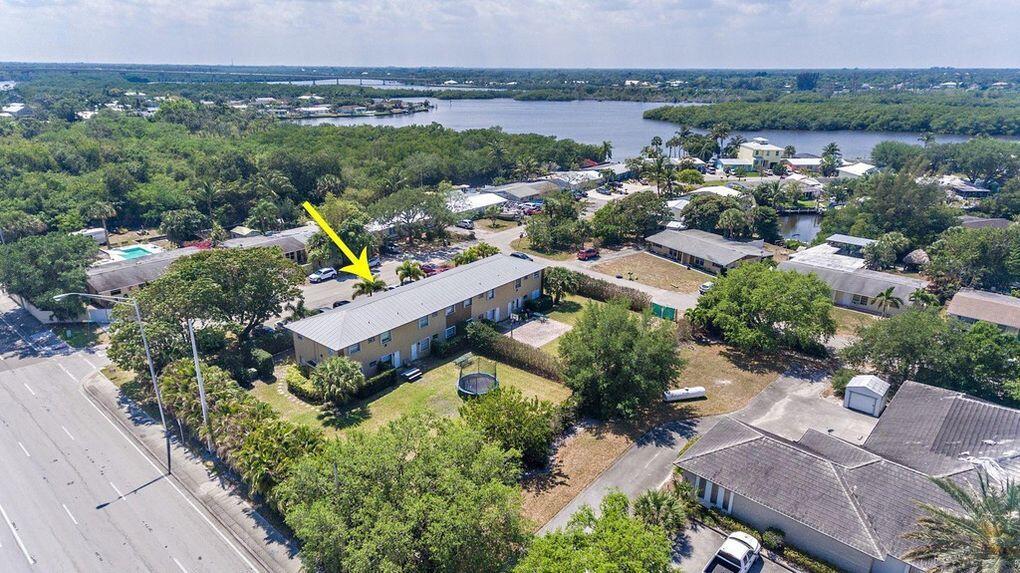 3 Sw Hideaway Place Property Photo 27