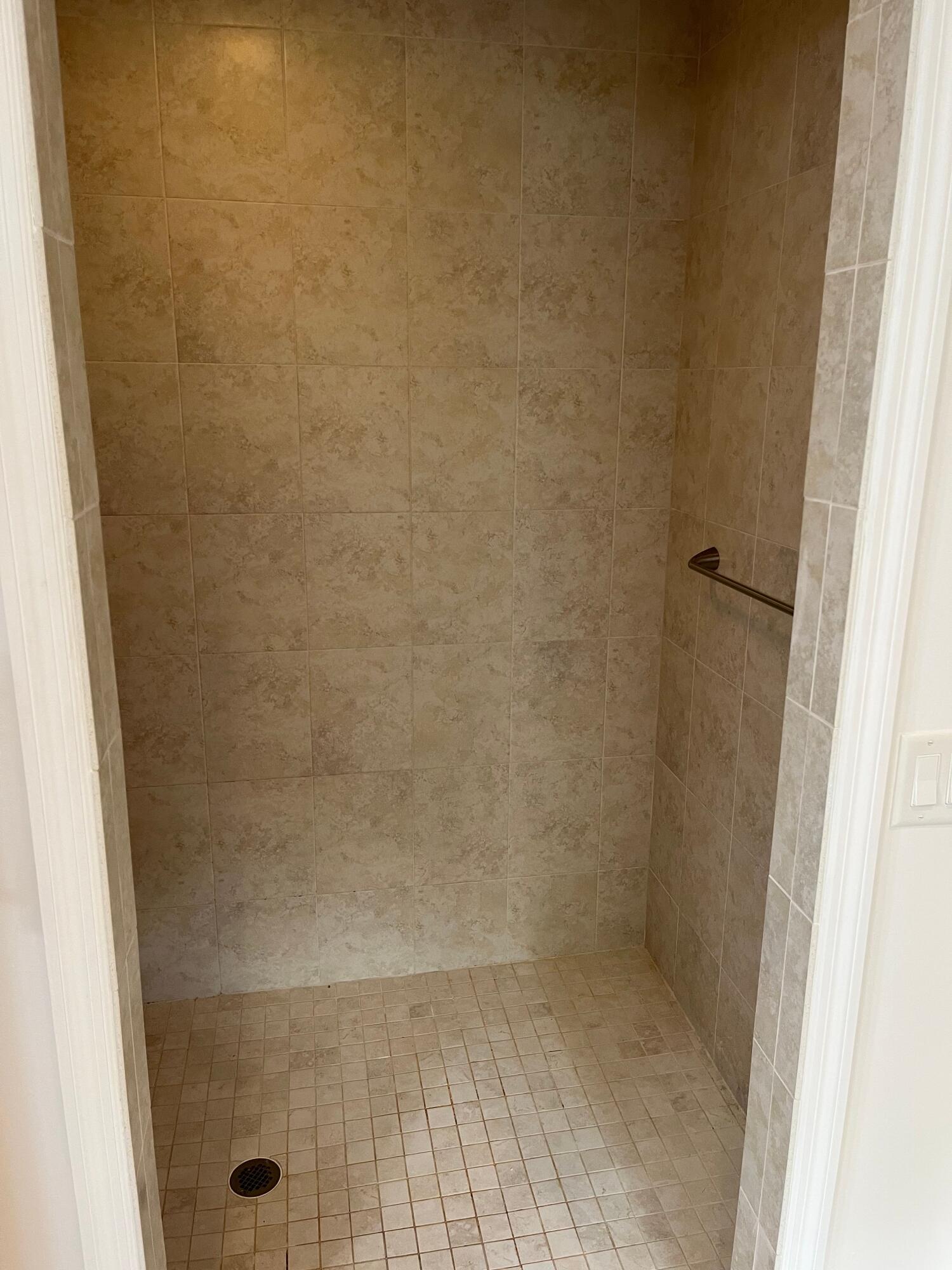 5020 4th Place Property Photo 17