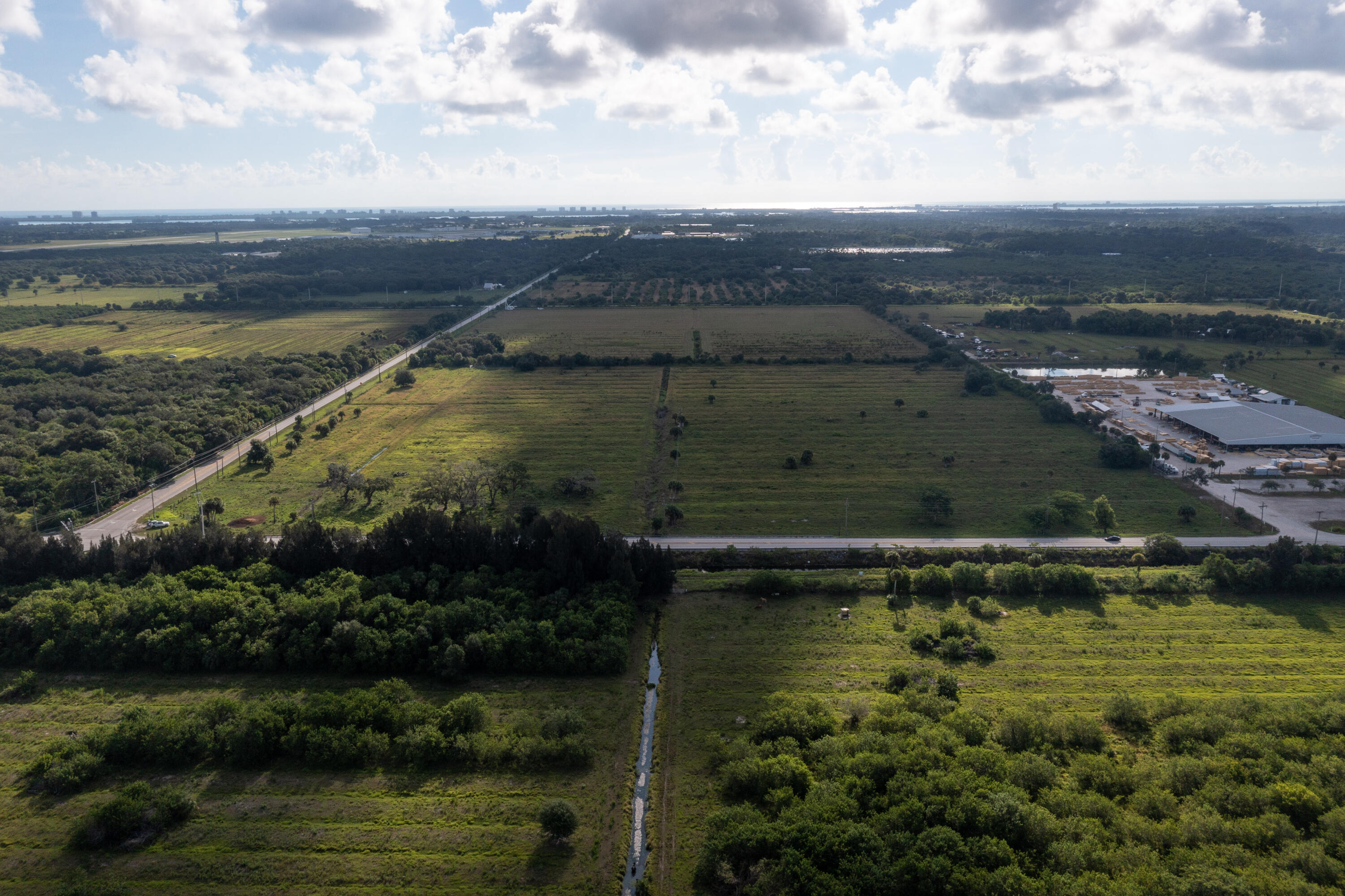 2600 Kings Highway Property Photo 12