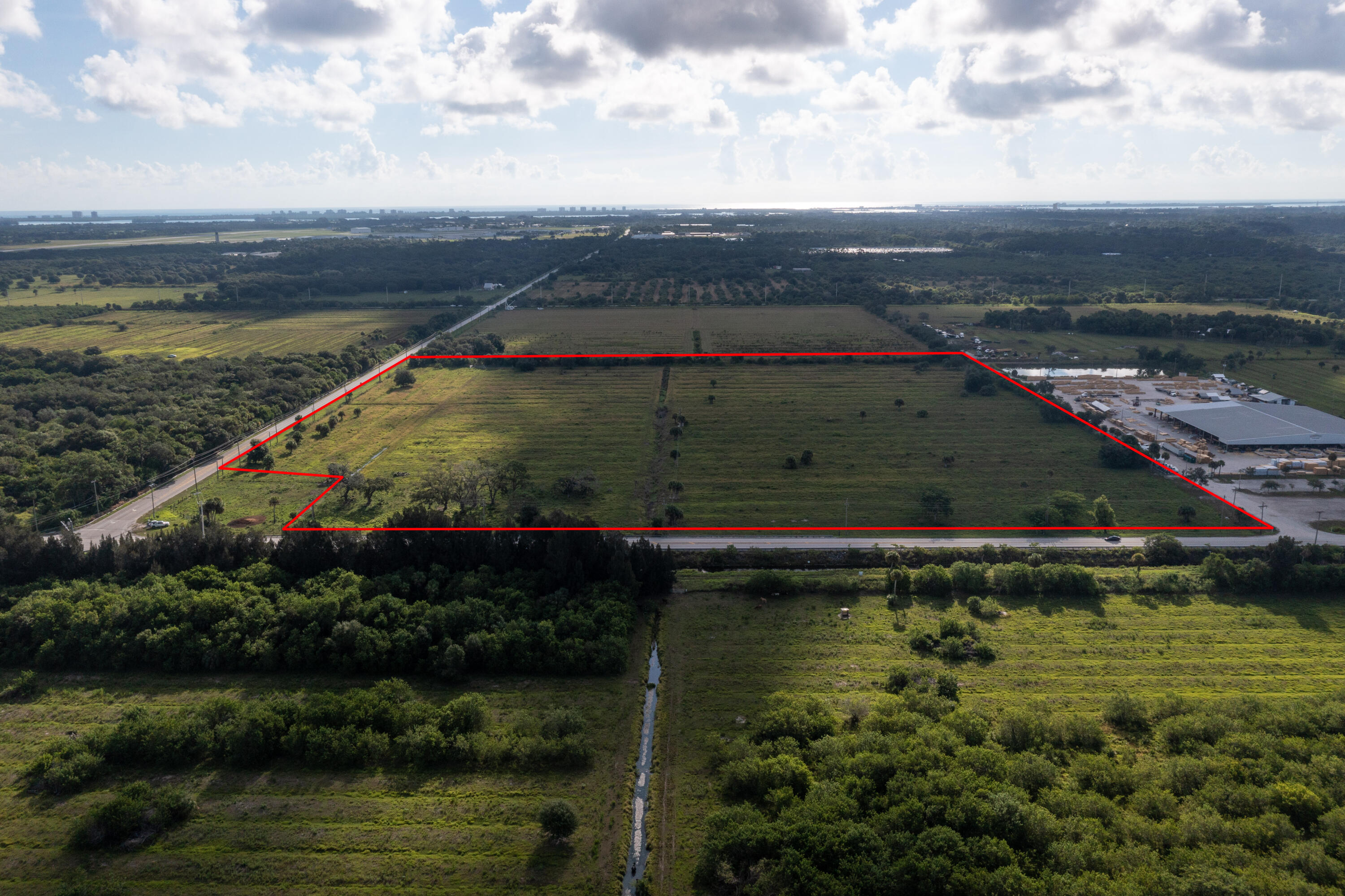 2600 Kings Highway Property Photo 13