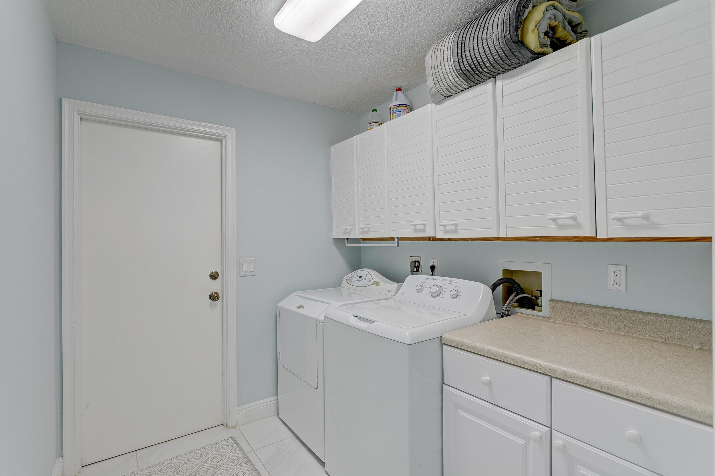 156 Coventry Place Property Photo 28