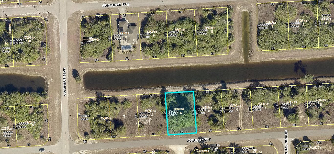 1207 Augusta Street E Property Photo 1