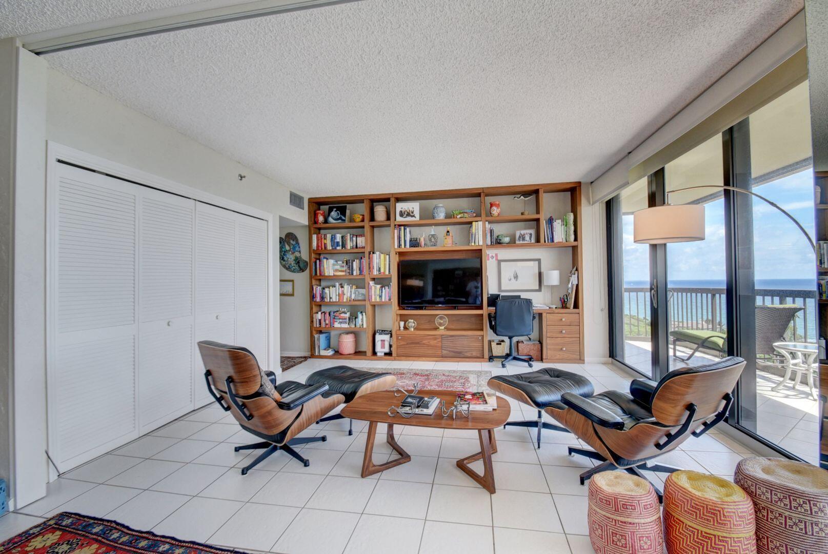 4748 S Ocean Boulevard Ph1 Property Photo 16