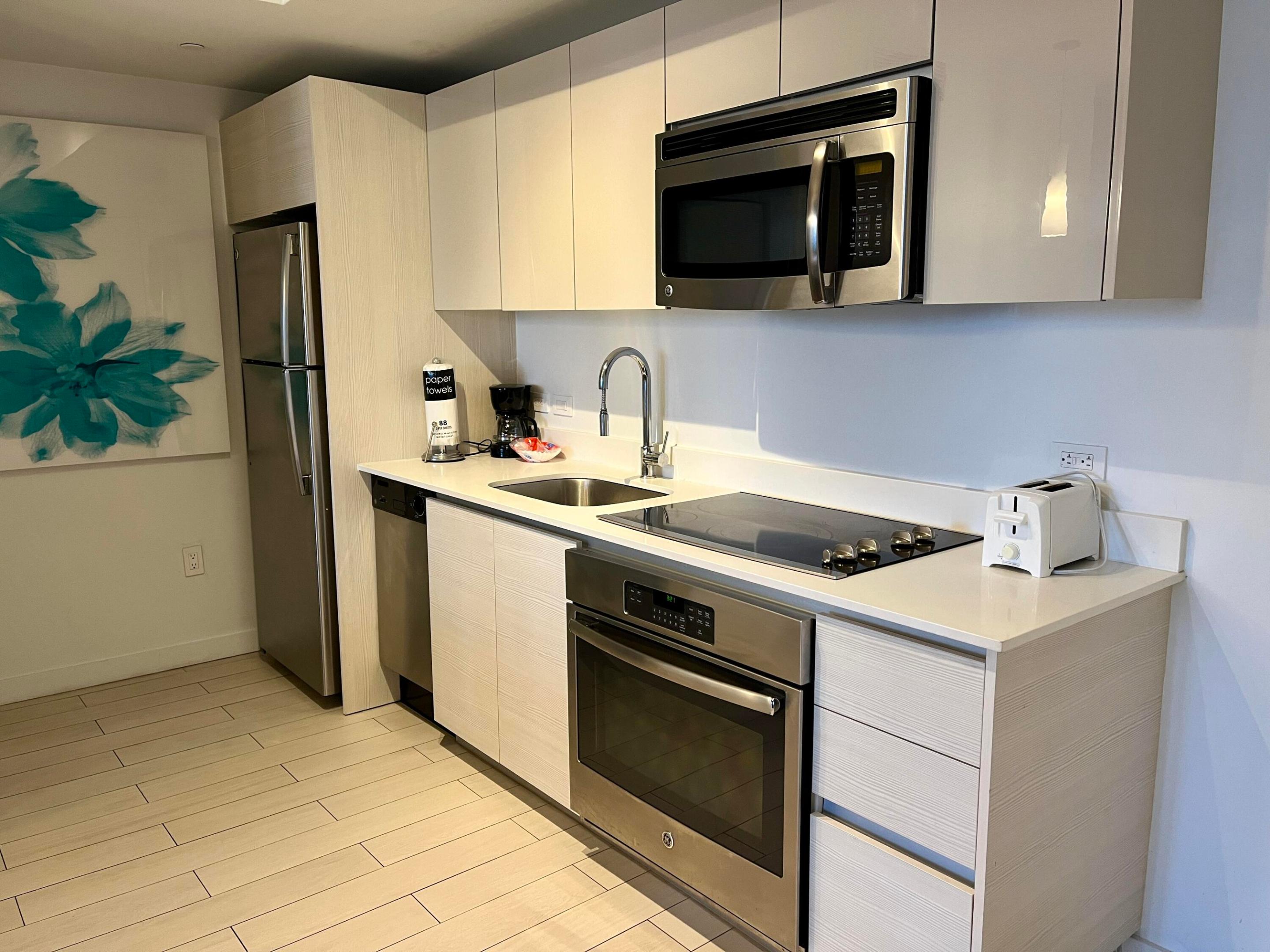 2602 E Hallandale Beach Boulevard R308 Property Photo 6