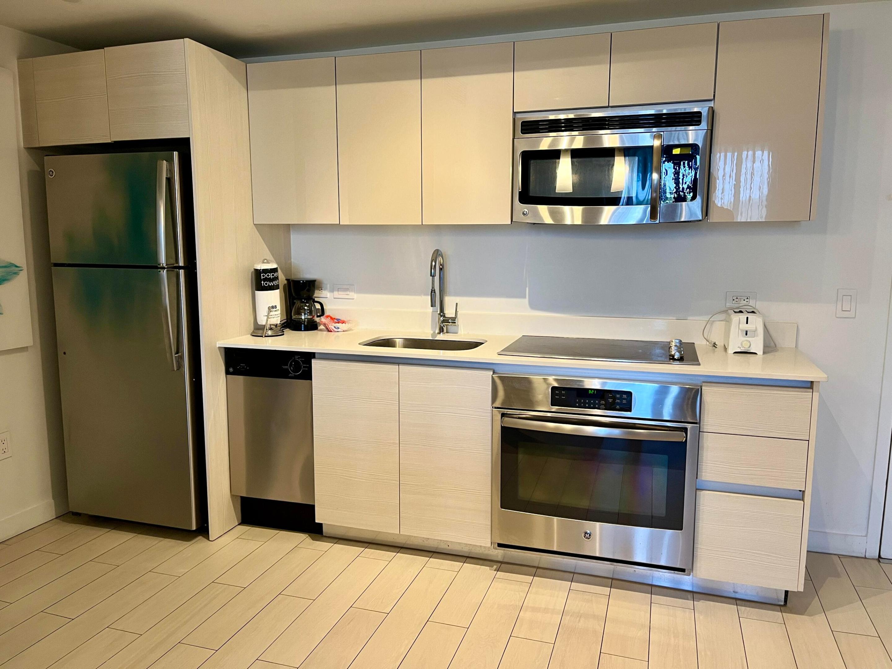 2602 E Hallandale Beach Boulevard R308 Property Photo 7