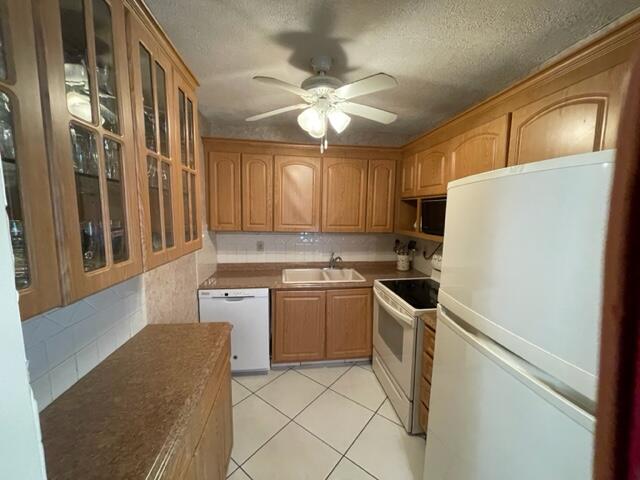 350 Horizons E 206 Property Photo 3